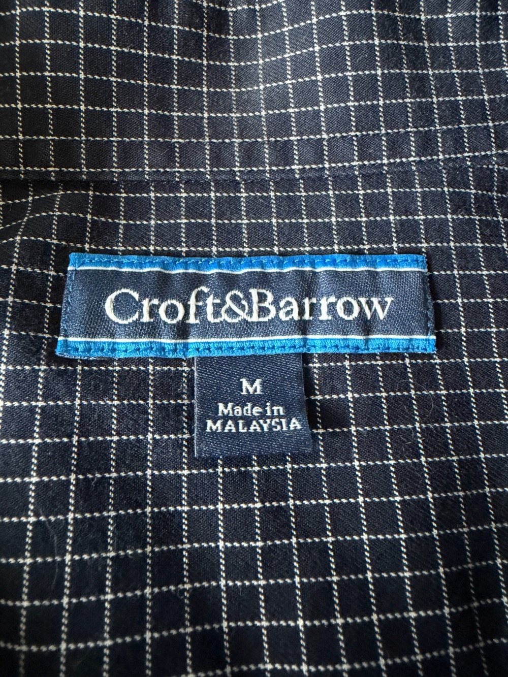 croft & barrow Men's Navy and White Check Button-Down Shirt - Picture 5 of 6